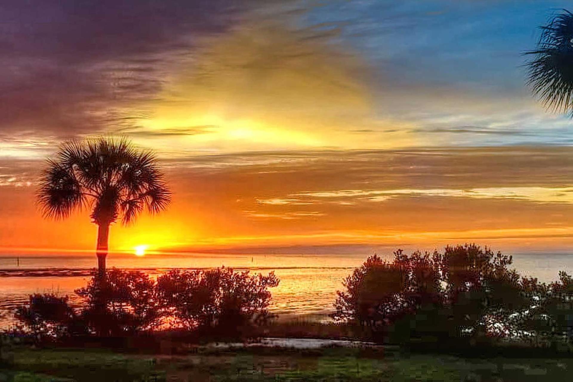 Villa Waterfront Duplex With Dock And Views Near Town! Cedar Key Exterior foto