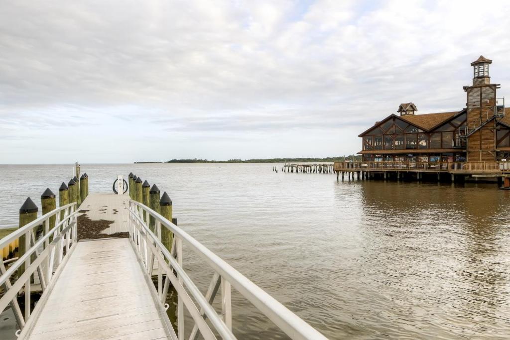 Villa Waterfront Duplex With Dock And Views Near Town! Cedar Key Exterior foto